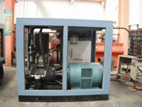 電動固定螺桿式空壓機