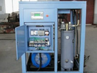 電動固定螺桿式空壓機